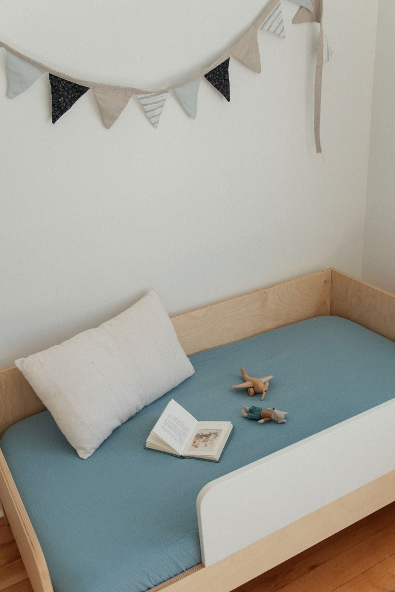 Soft Spot Fitted Sheets, Size M (7 Colours) - Pupsik Singapore