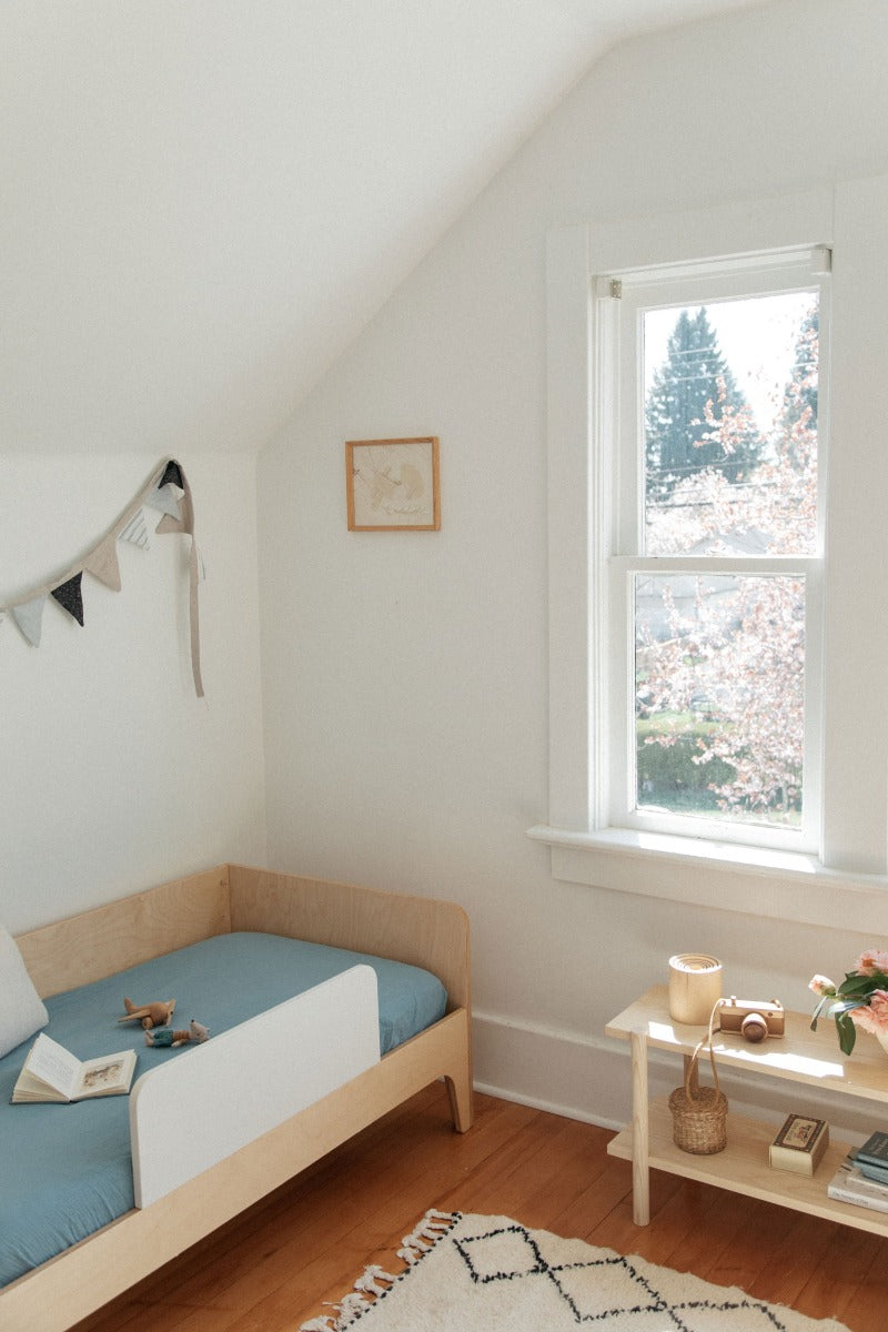 Soft Spot Fitted Sheets, Size M (7 Colours) - Pupsik Singapore