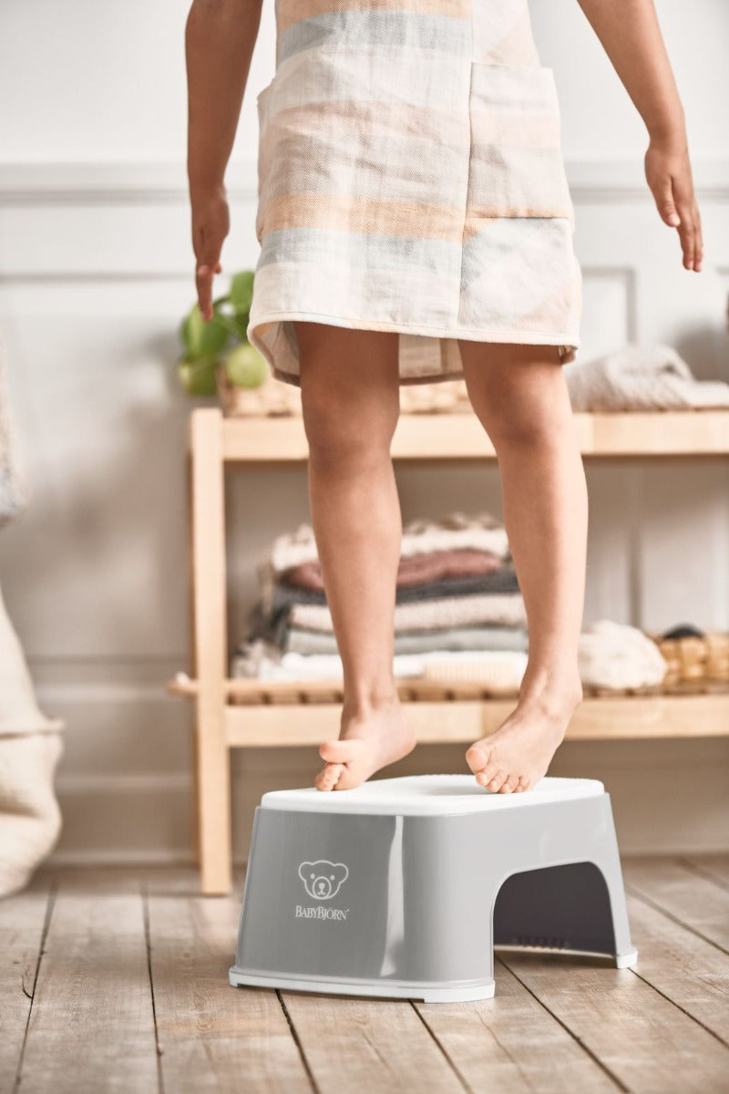 Baby Bjorn Step Stool (2 Colours)