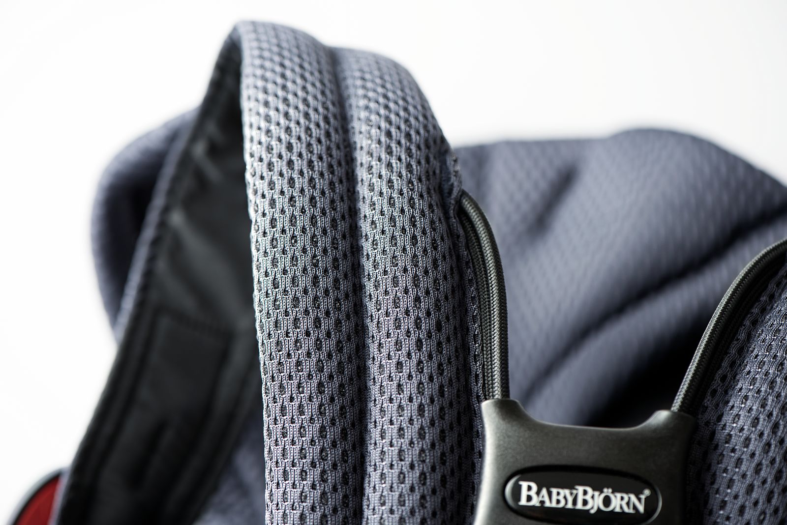 Baby Bjorn Baby Carrier Move (6 Colours)