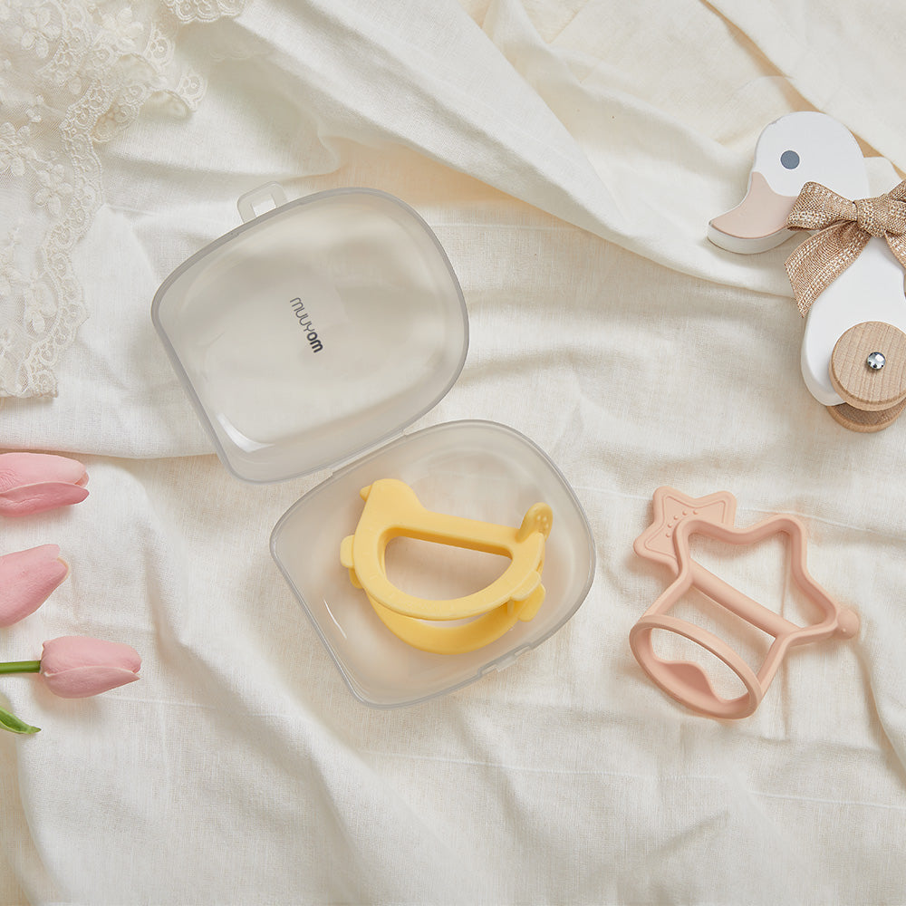 Moyuum Silicone Baby Wristband Teether Gift Set (2 Teethers + 1 Case) - 5 Designs - Pupsik Singapore
