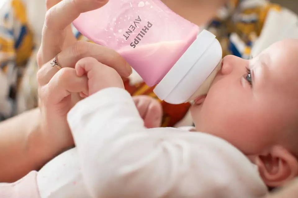 Philips Avent Natural Response 260ml Milk Baby Bottles, 1pk (5 Designs) - Pupsik Singapore