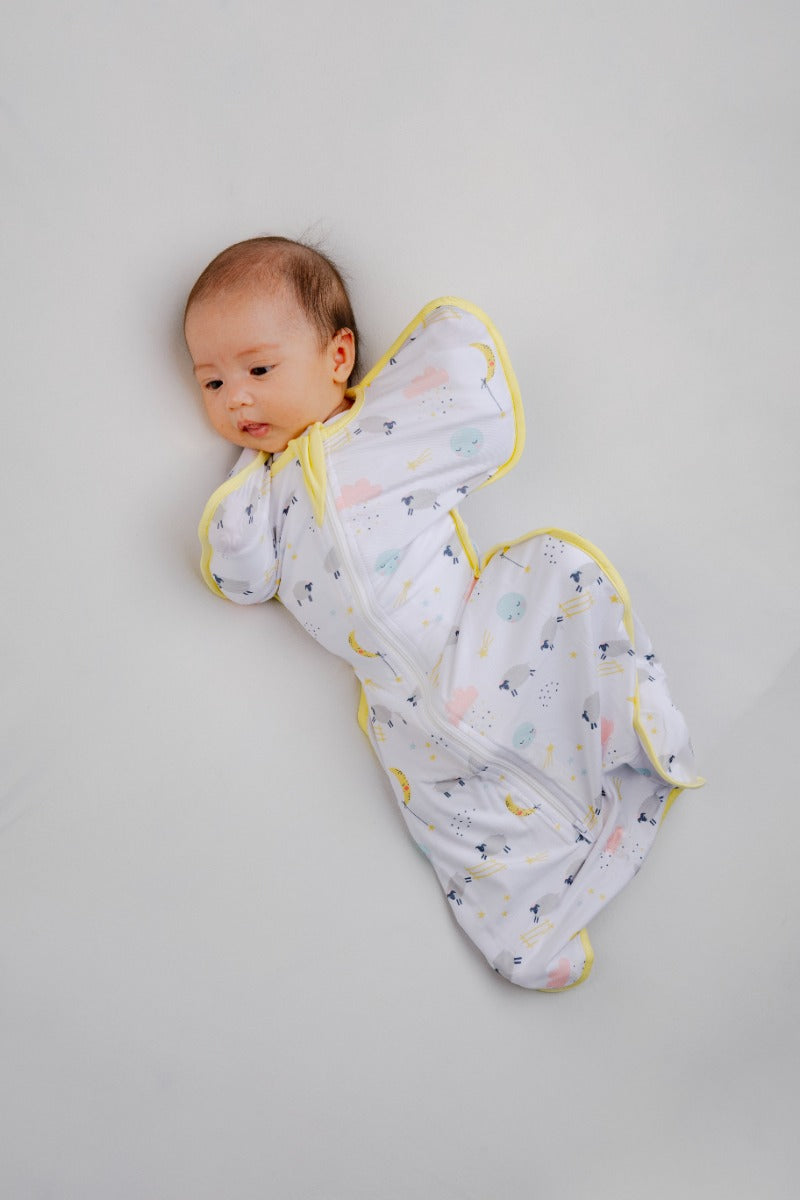 A, Apple Pie Bamboo Swaddle Wearable Blanket - Goodnight Sheep (3 Sizes)