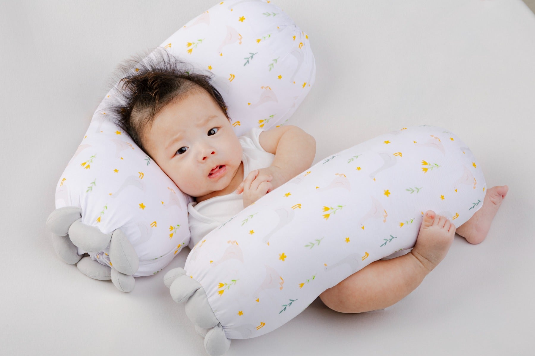 A, Apple Pie Chou Chou Bolster, Medium (3 Designs) - Pupsik Singapore