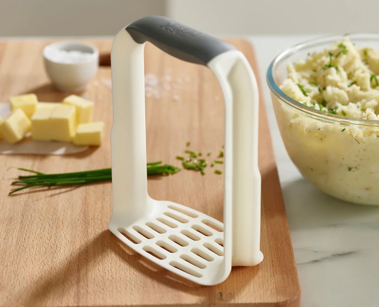 Joseph Joseph Easy-Mash Potato Masher
