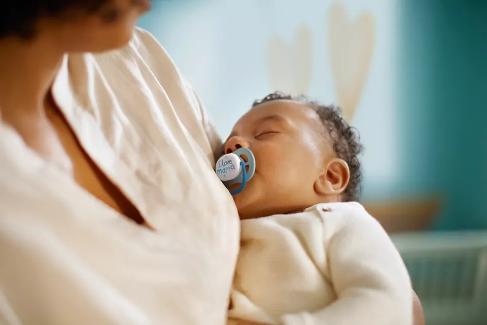 Philips Avent Ultra Air Pacifier, 2pk - 0-6M (8 Designs) - Pupsik Singapore