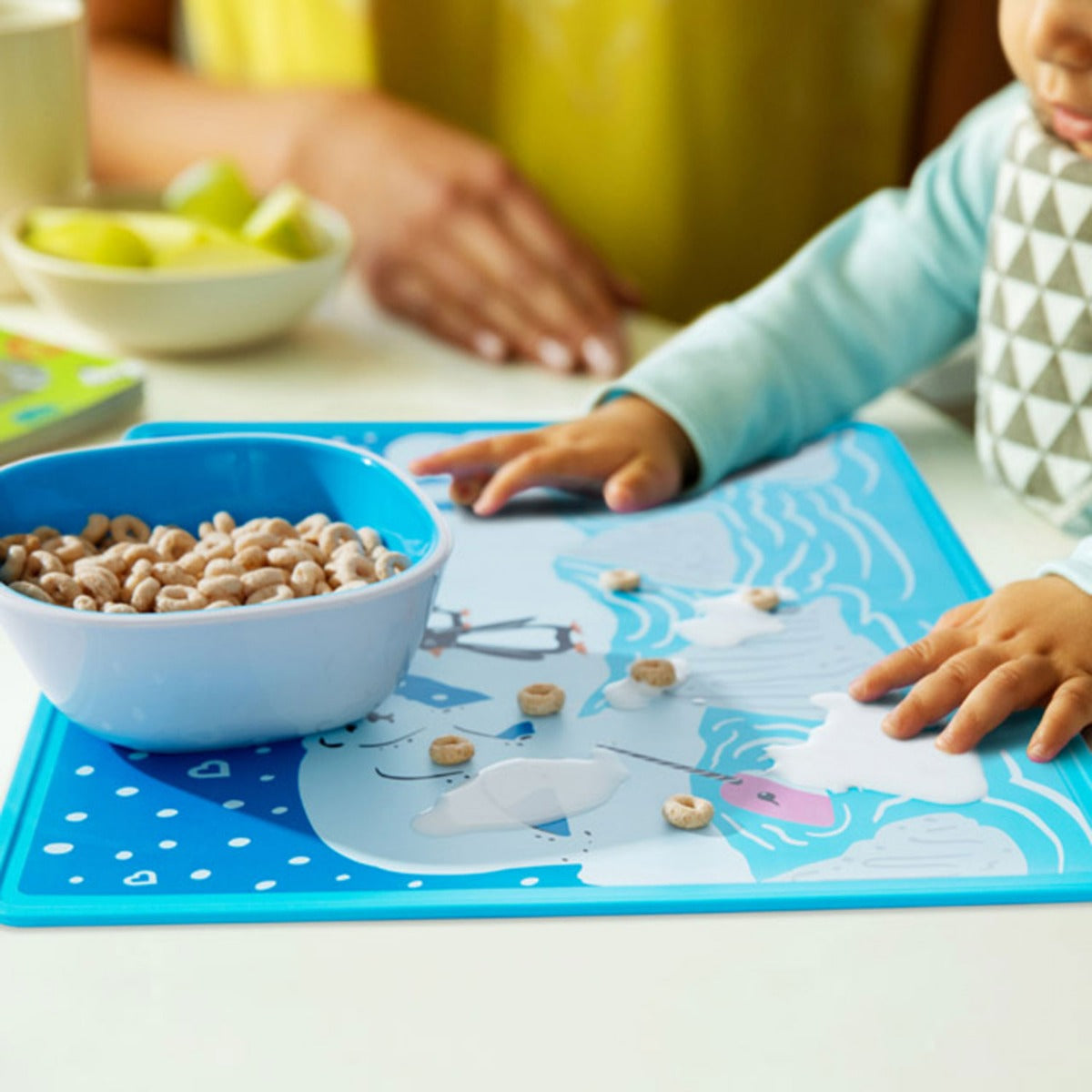 Munchkin WildLove Reversible Silicone Placement (3 Designs) - Pupsik Singapore