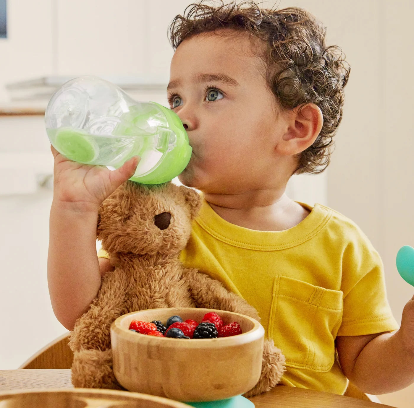 Munchkin Click Lock™ Tip & Sip™ Cup, 7oz/207ml (4 Colors)
