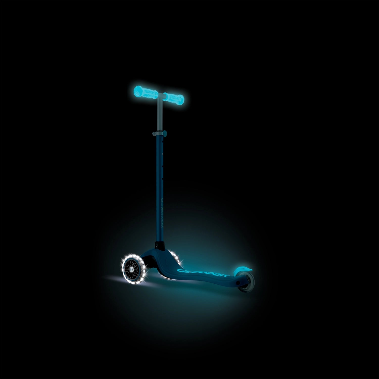 Globber Primo Foldable Lights 3 Wheel Scooter (LED Wheels) (13 Types) | 3-7Y - Pupsik Singapore