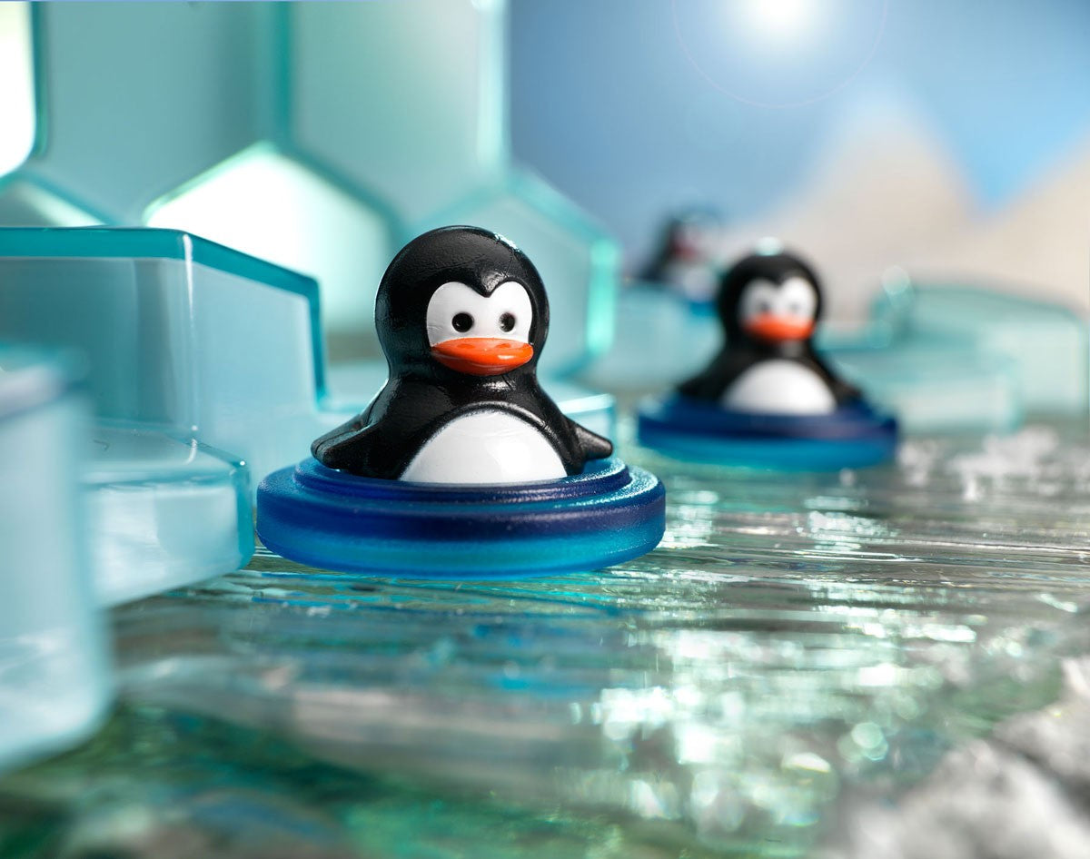 SmartGames Penguins Pool Party Puzzle Game
