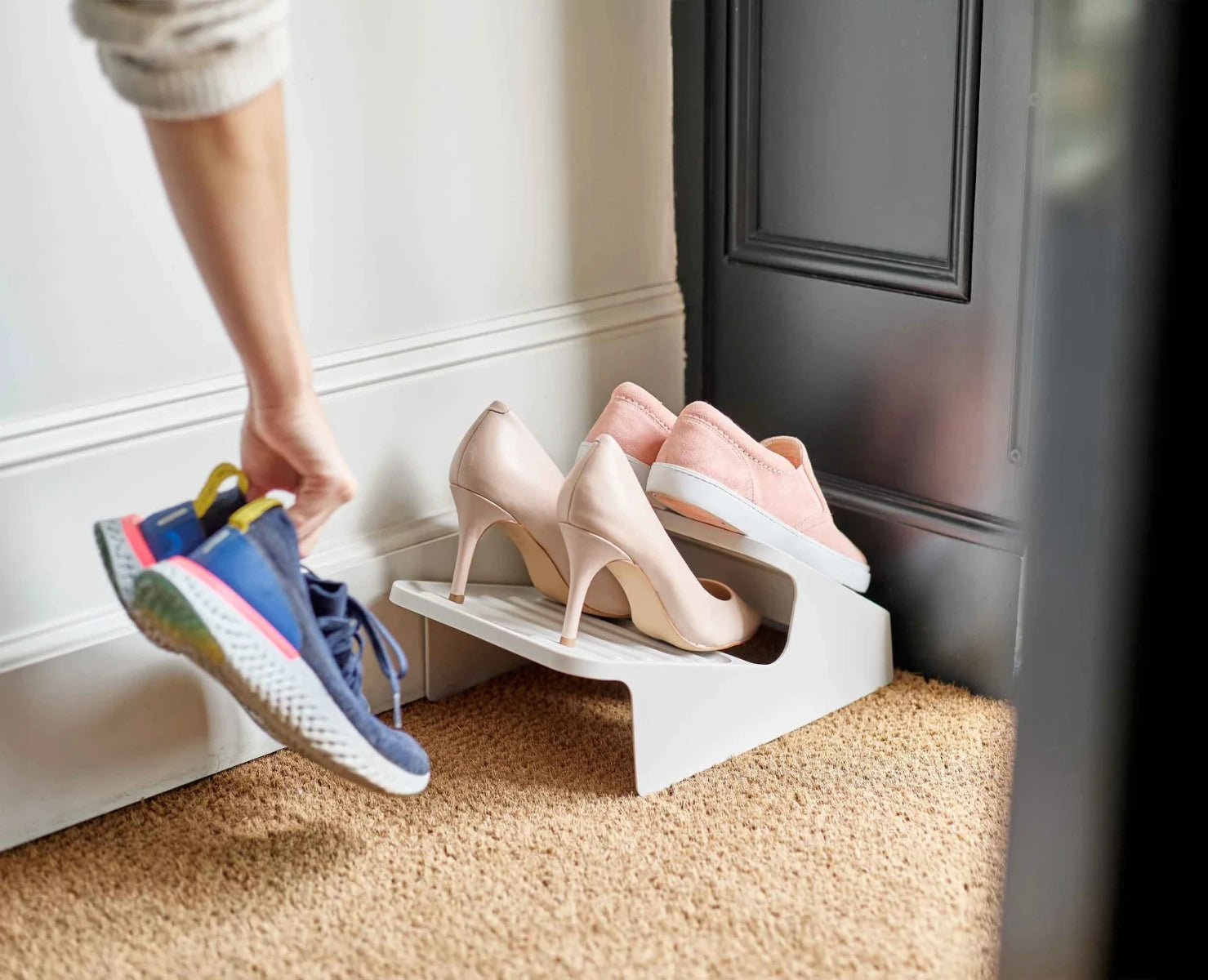 Joseph Joseph Shoe-In Compact Shoe Rack - Ecru