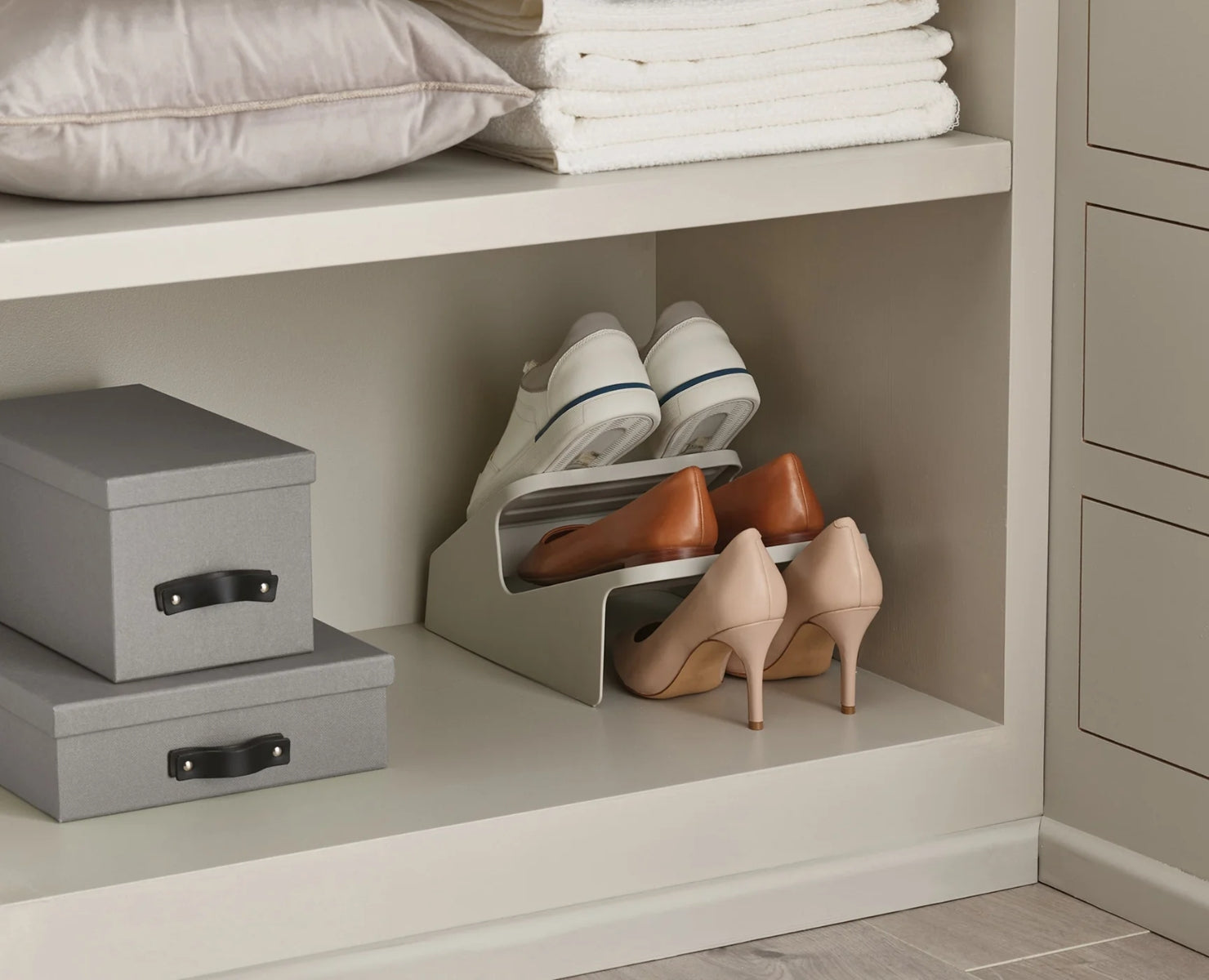 Joseph Joseph Shoe-In Compact Shoe Rack - Ecru
