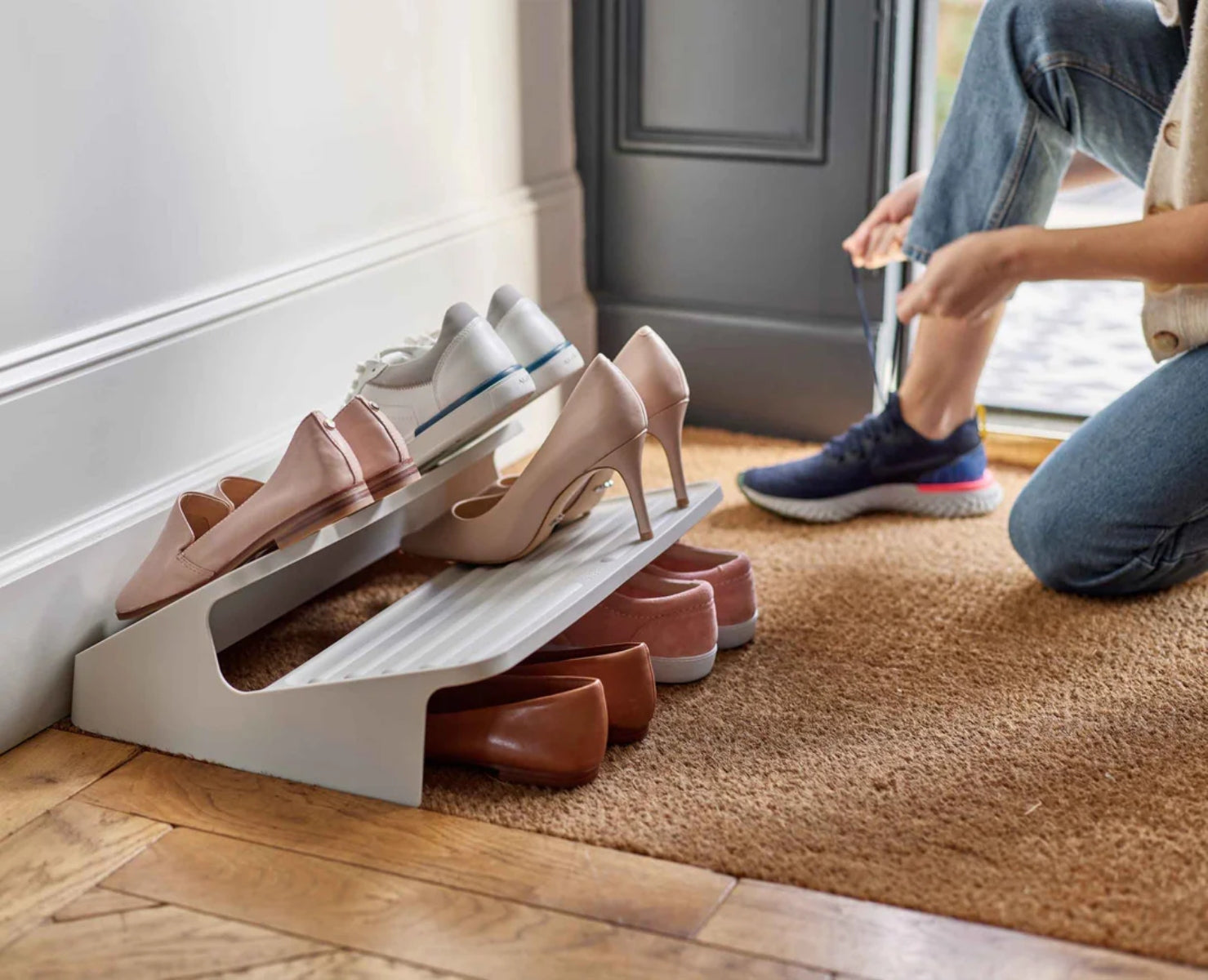 Joseph Joseph Shoe-In Large Shoe Rack - Ecru