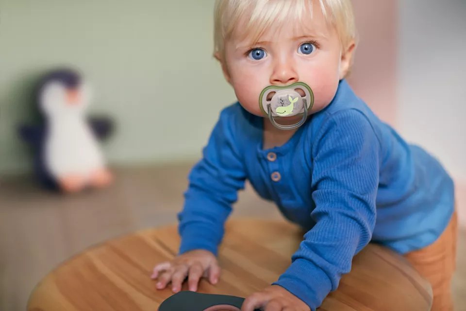 Philips Avent Ultra Air Pacifier, 2pk - 6-18M (14 Designs) - Pupsik Singapore