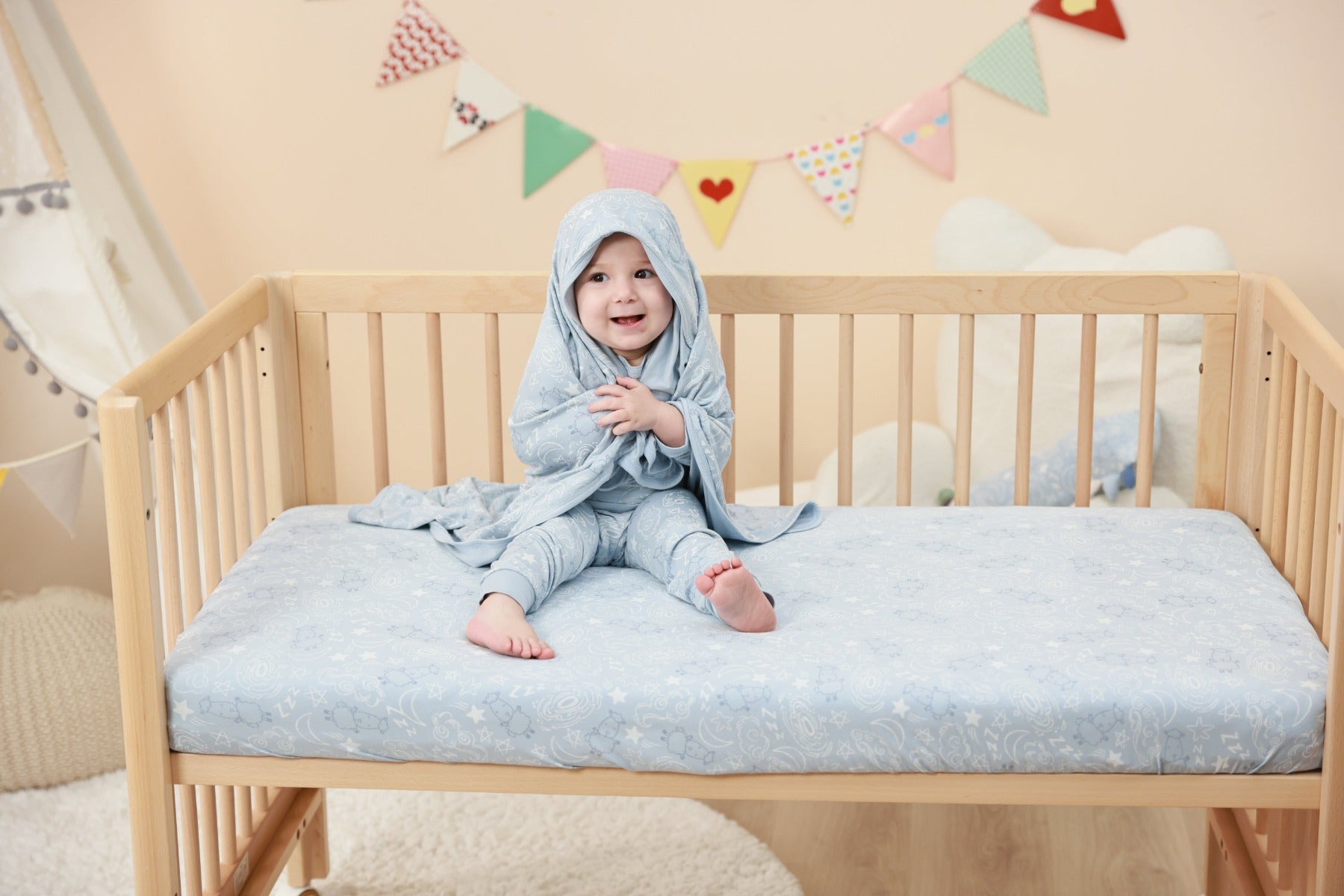 Baa Baa Sheepz Double Layer Blanket (110x160cm) (12 Designs) - Pupsik Singapore