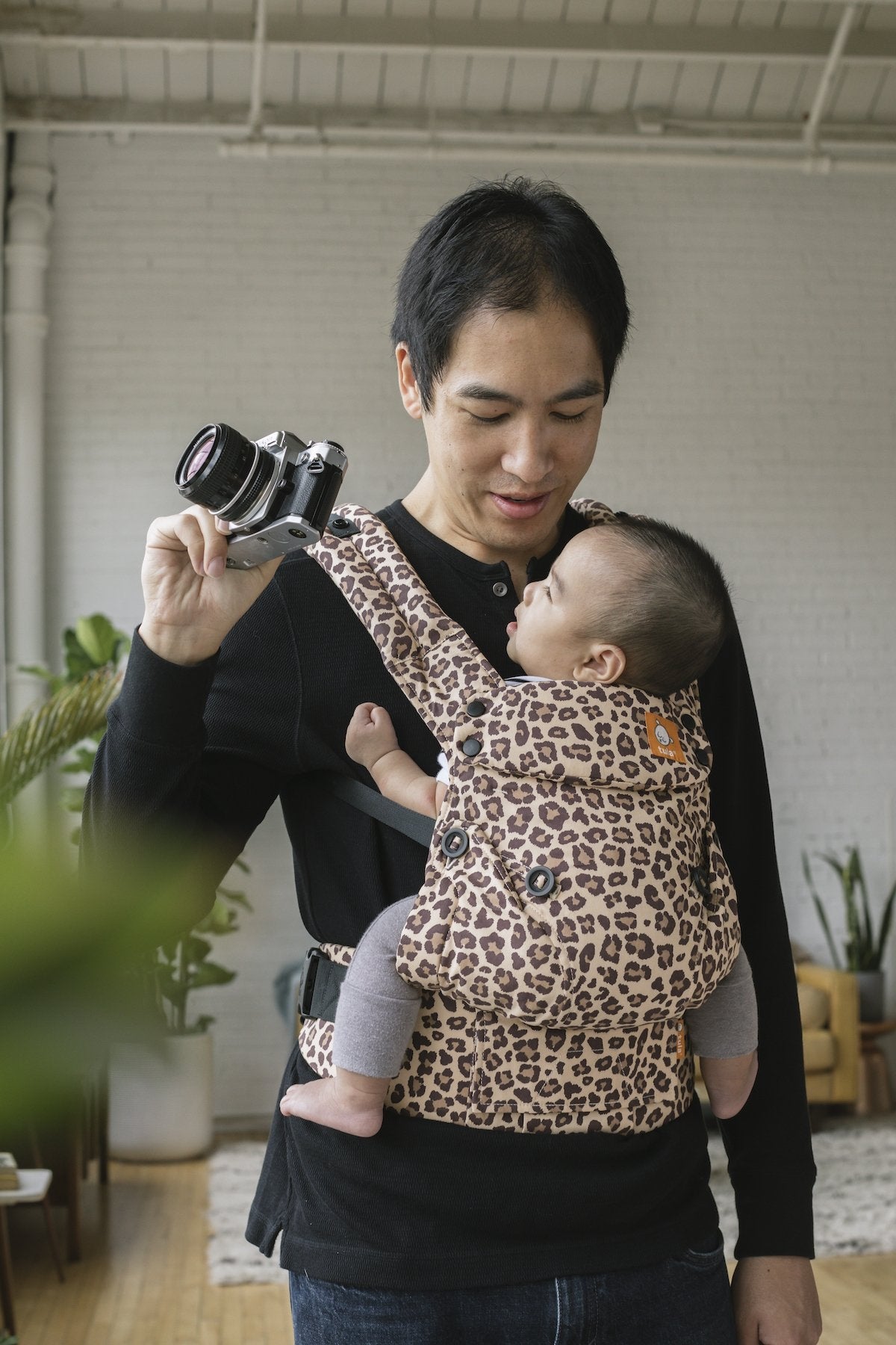 Tula Classic Explore Baby Carrier (15 Designs) - Pupsik Singapore