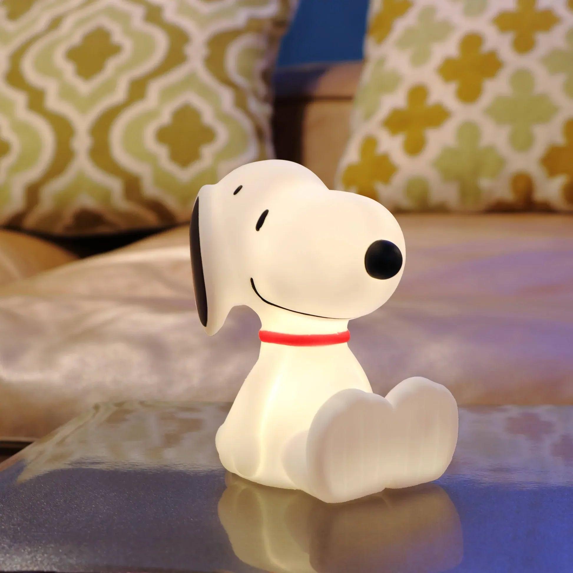 Peanuts VIPO Snoopy Night Light, 13cm - Pupsik Singapore
