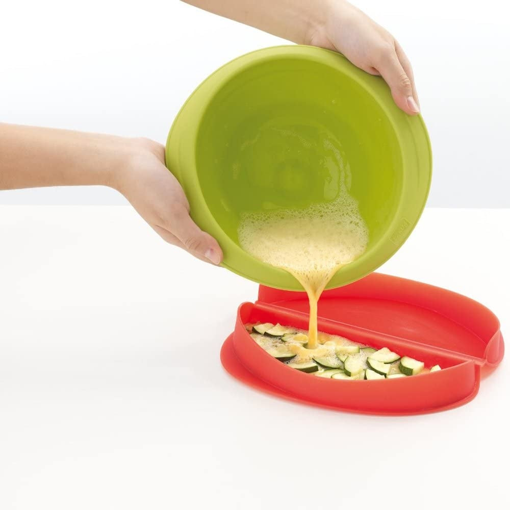Lekue Omelette Maker - Red