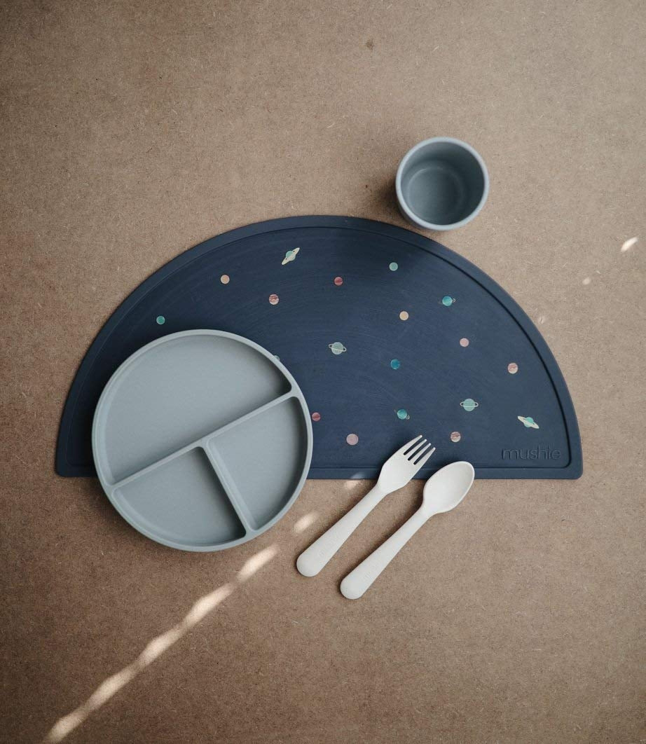 Mushie Silicone Suction Baby Plate (12 Colours) - Pupsik Singapore