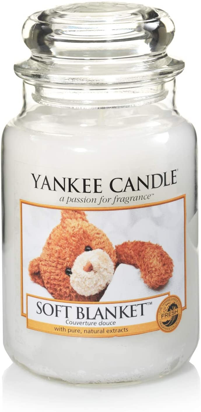 Yankee Candle Large Jar Candle (22oz) - Soft Blanket