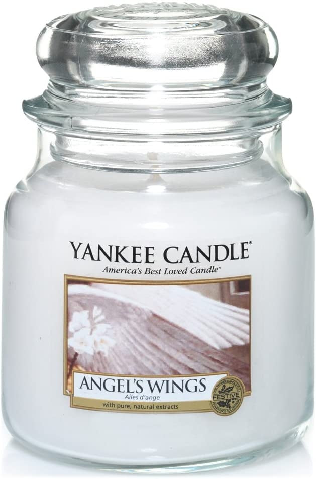 Yankee Candle Medium Jar Candle (14.5oz) - Angel's Wings