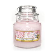 Yankee Candle Small Jar Candle (3.7oz) - Snowflake Cookie