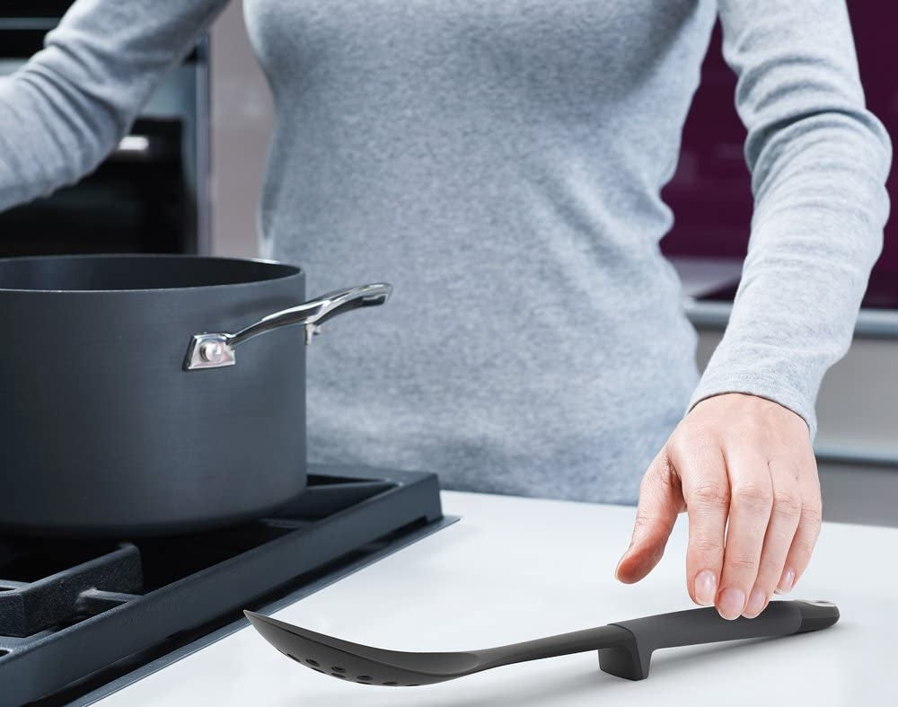 Joseph Joseph Elevate Carousel 6-Piece Set with Tongs