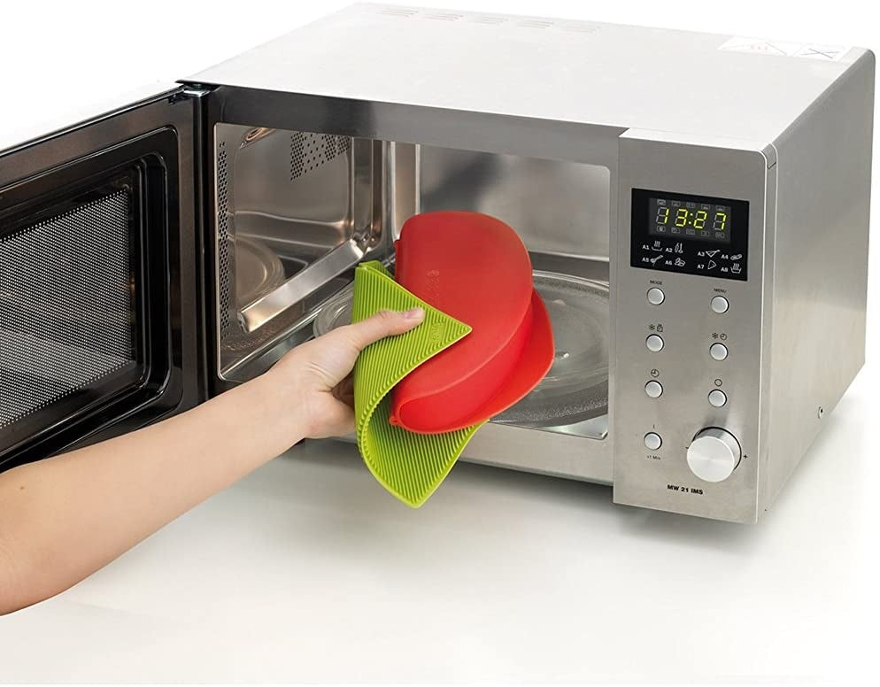 Lekue Omelette Maker - Red