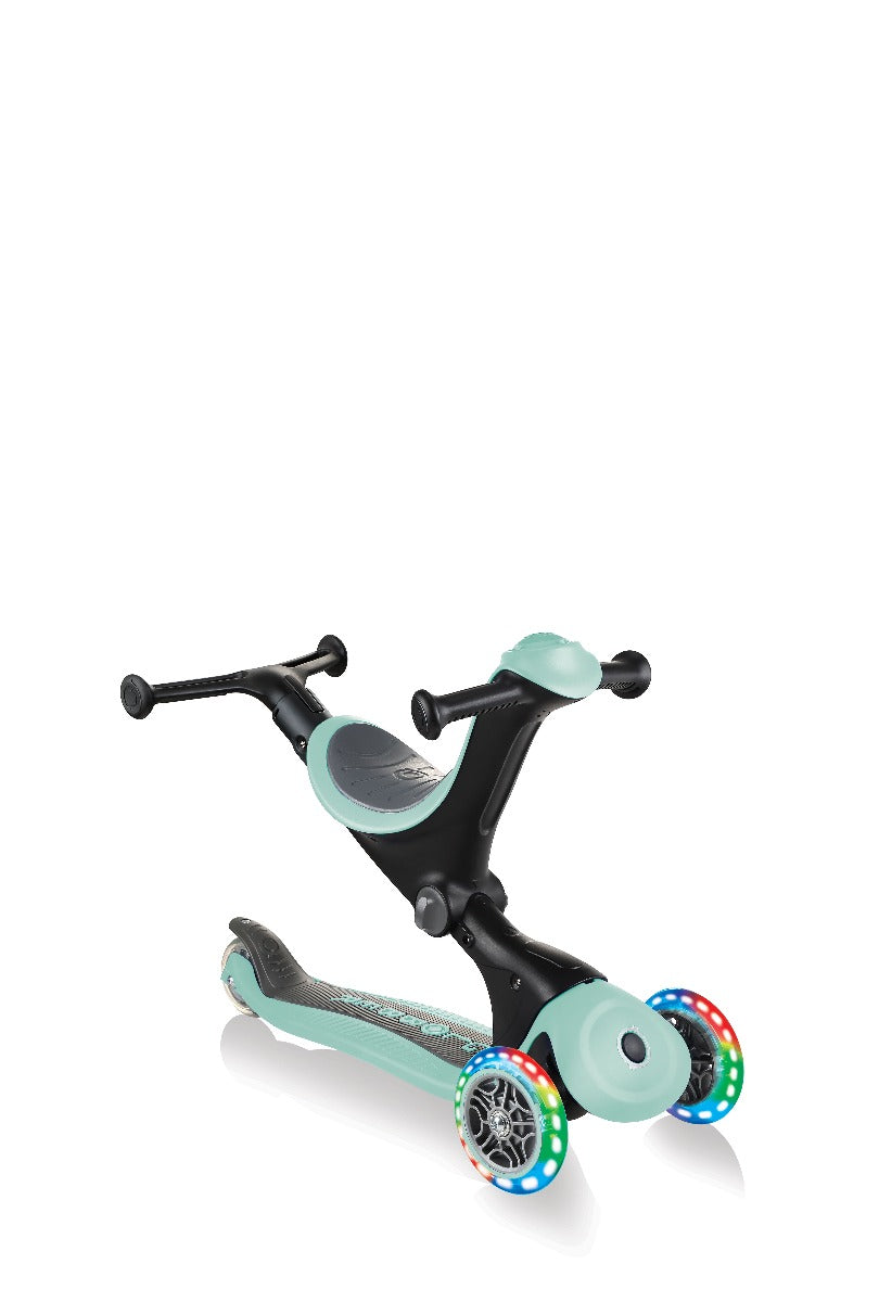 新品未使用　GLOBBER GO UP DELUXE Aufsitzroller: GO•UP DELUXE