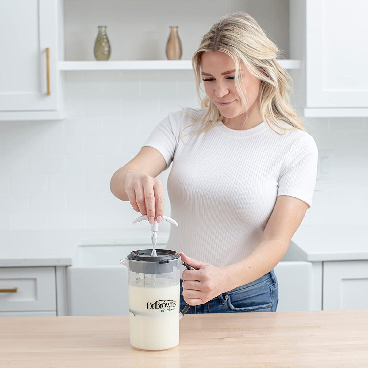 Dr. Brown’s Natural Flow® Formula Mixing Pitcher (5 Colors) - Pupsik Singapore