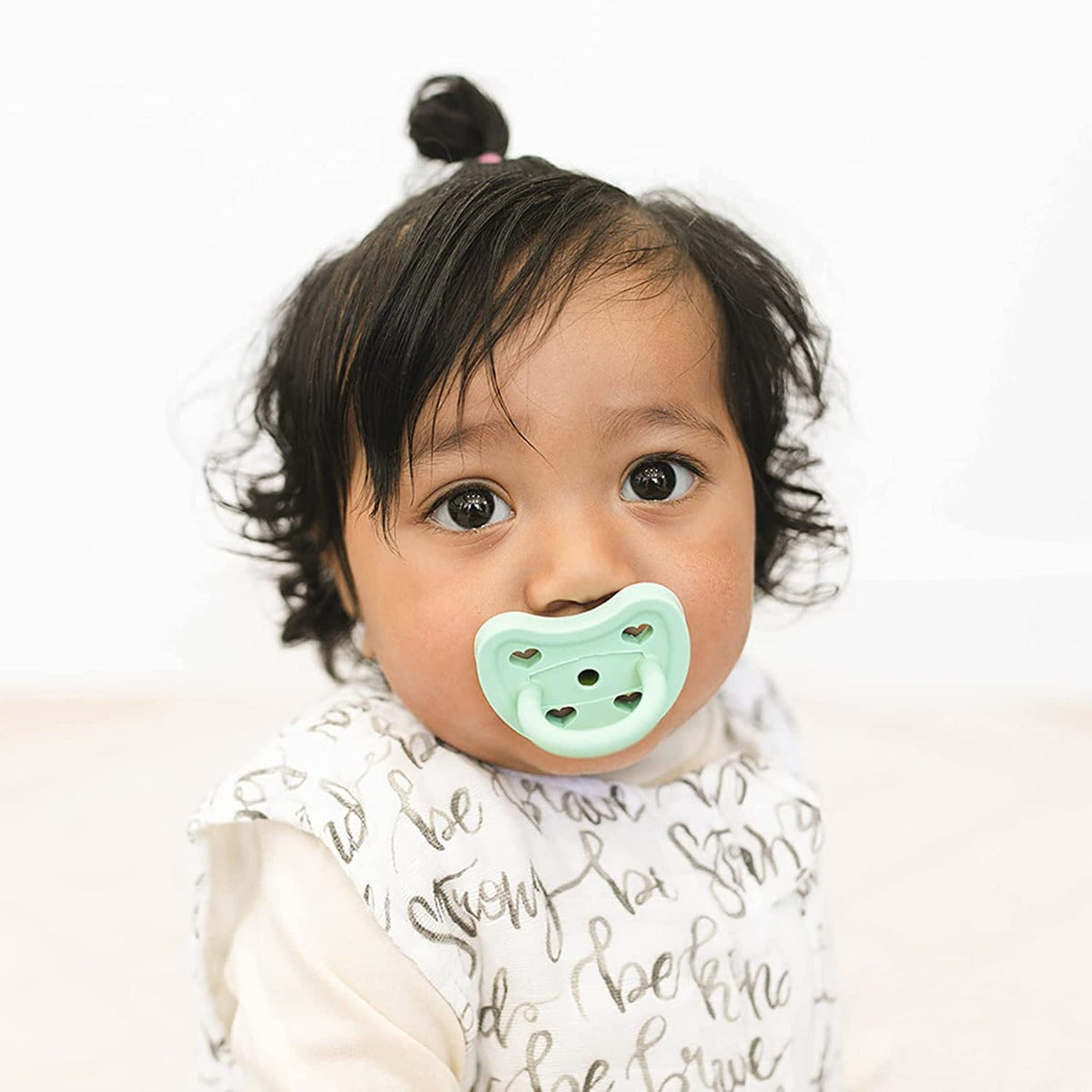 Bebe Au Lait Natural Rubber Pacifiers 2pk, 3-36M, (4 Colours) - Pupsik Singapore