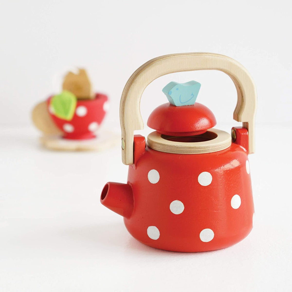 Le Toy Van Wooden Dotty Kettle