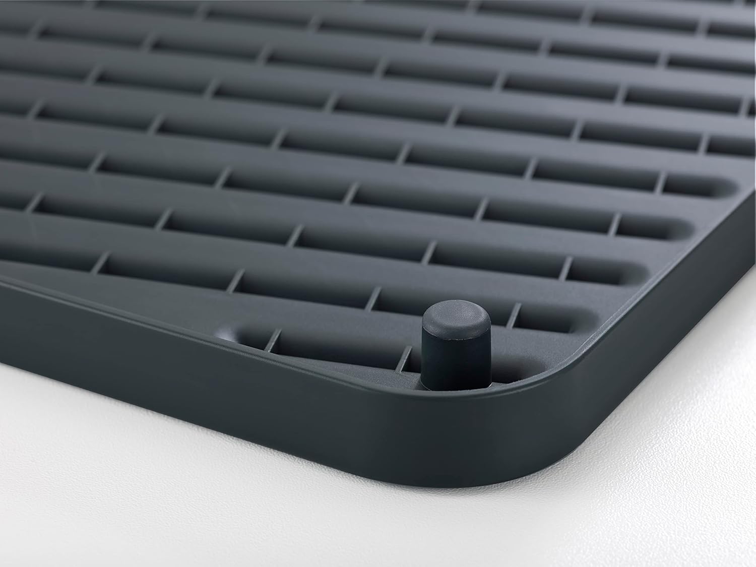 Joseph Joseph Flip-Up Draining Board - Grey