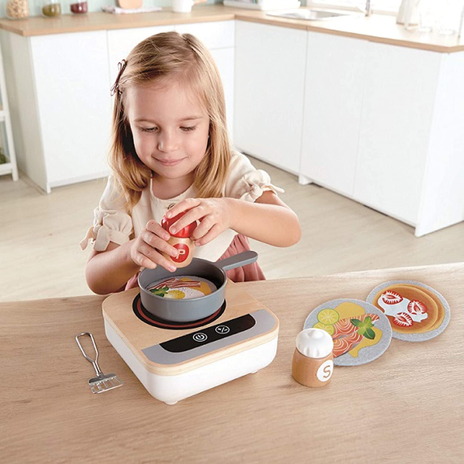 Hape Fun Fan Fryer Kitchen Playset
