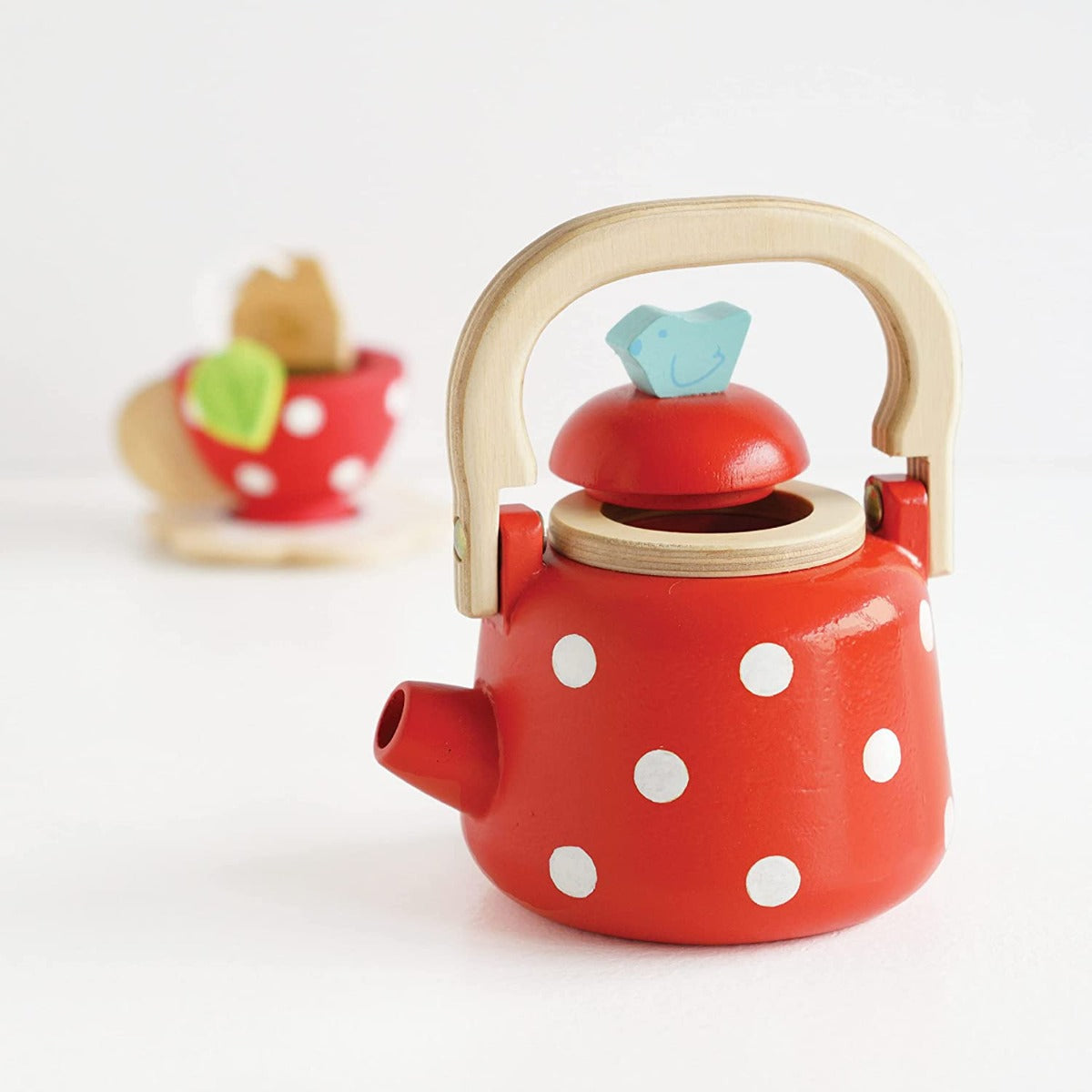 Le Toy Van Wooden Dotty Kettle