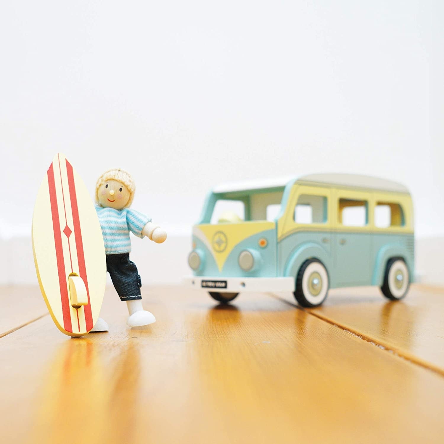Le Toy Van Daisylane Holiday Campervan
