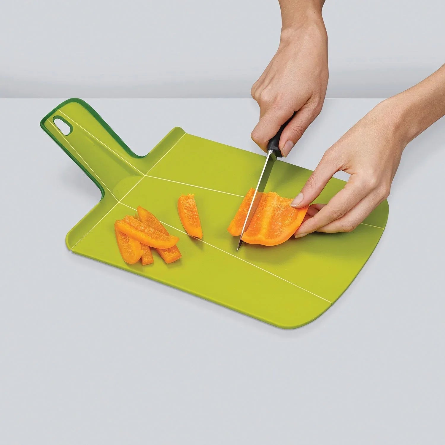 coppi☺︎　0922 Joseph Joseph Chop2Pot Plus Chopping Board - Green | Pupsik Singapore