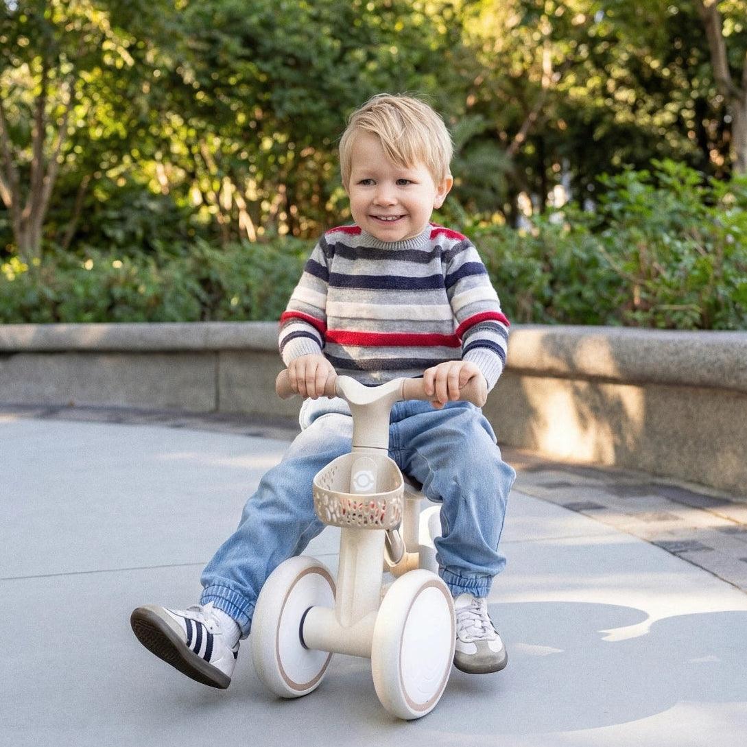 Globber Learning Bike 4-Wheel Balance Bike (3 Colors) | 12-36M - Pupsik Singapore