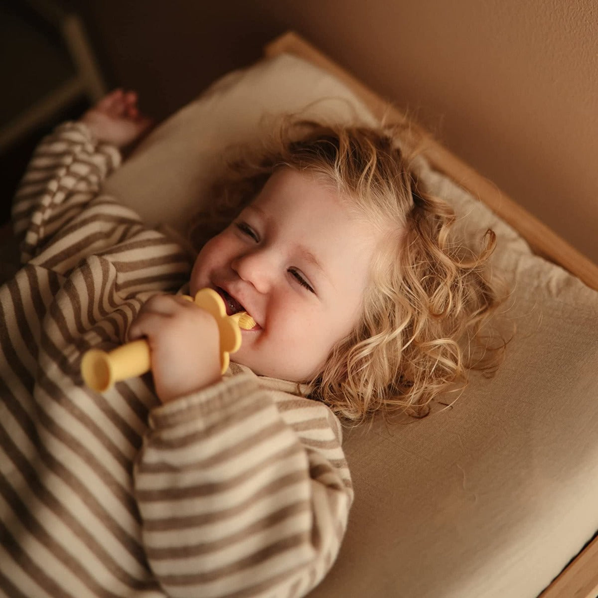Mushie Baby Flower Training Toothbrush (3 Colours) - Pupsik Singapore