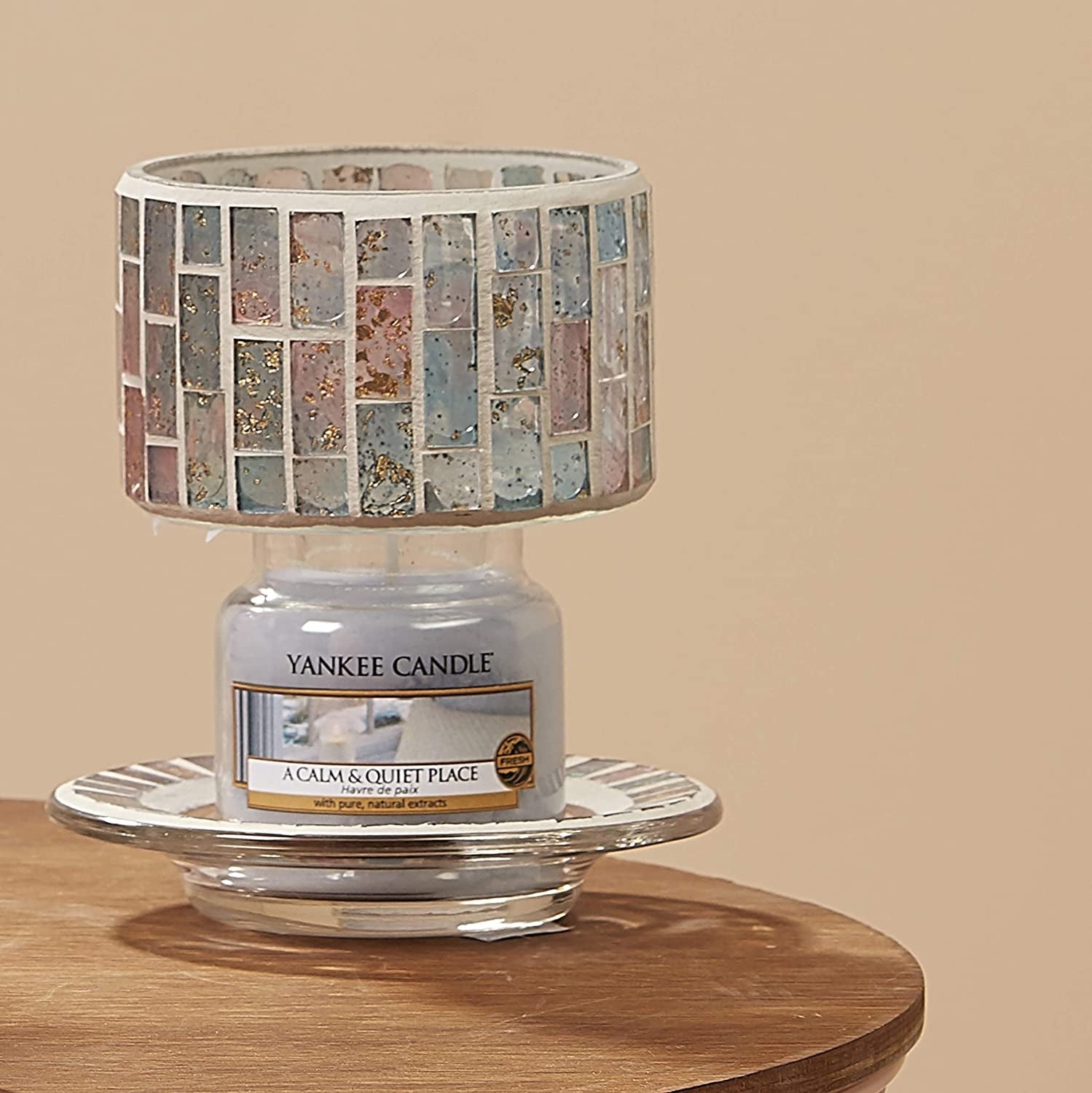 Yankee Candle Medium Jar Candle (14.5oz) - A Calm & Quiet Place