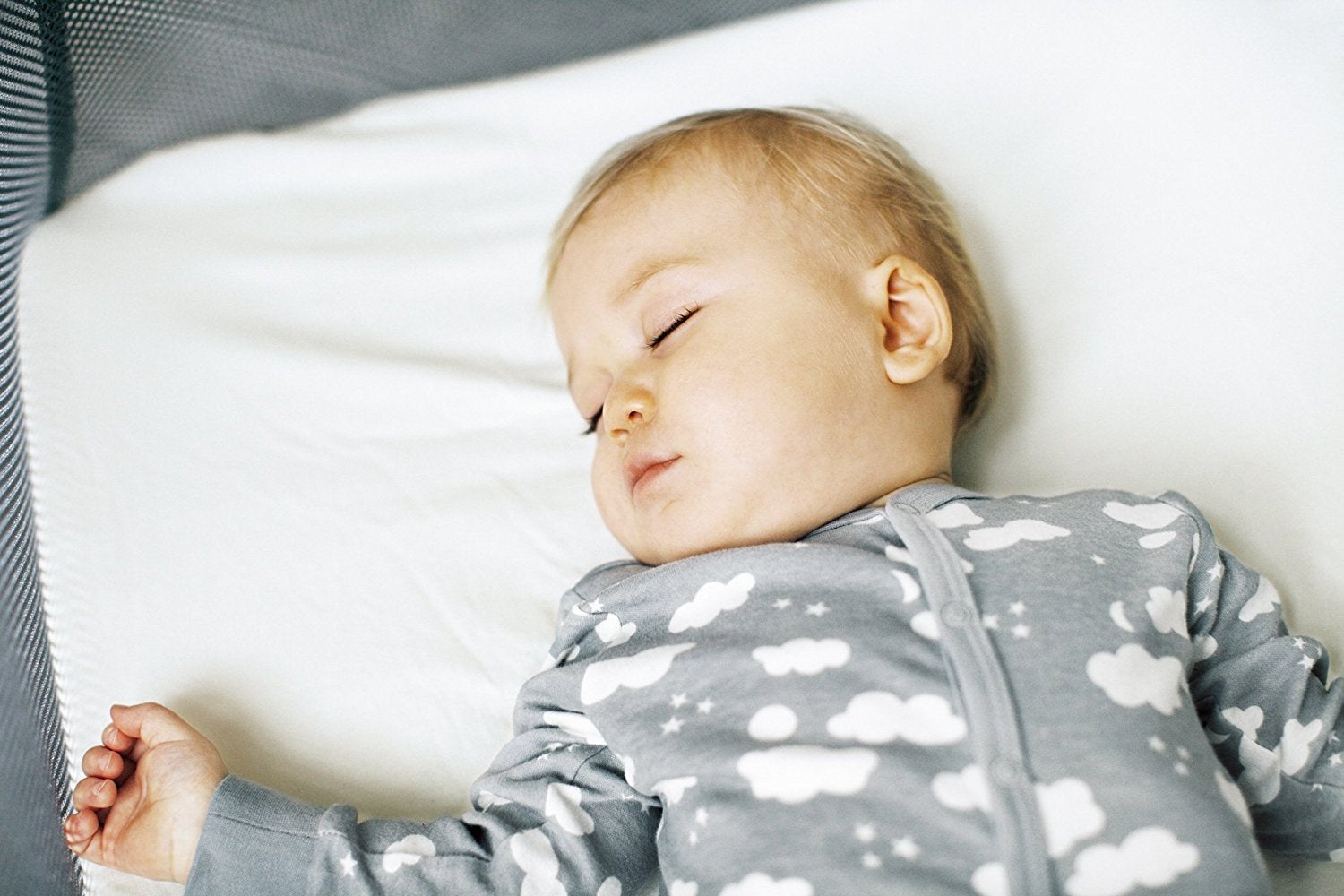 Baby Bjorn Travel Crib Light (3 Colours)
