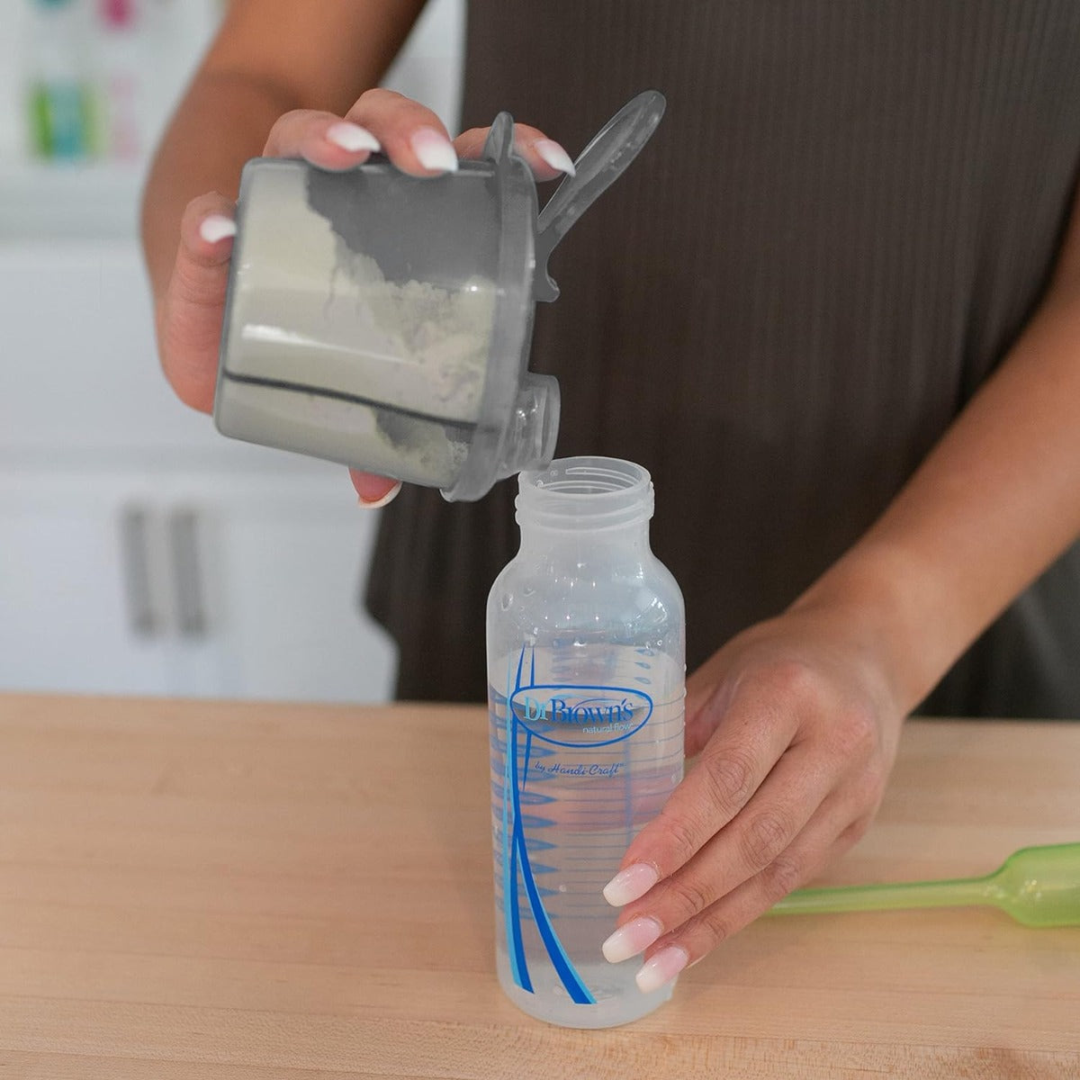 Dr Brown's Baby Formula Dispenser - Grey