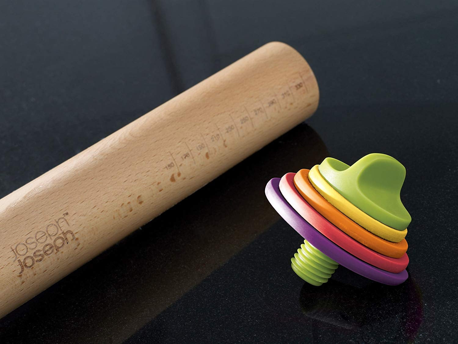 Joseph Joseph Adjustable Rolling Pin - Multicolour