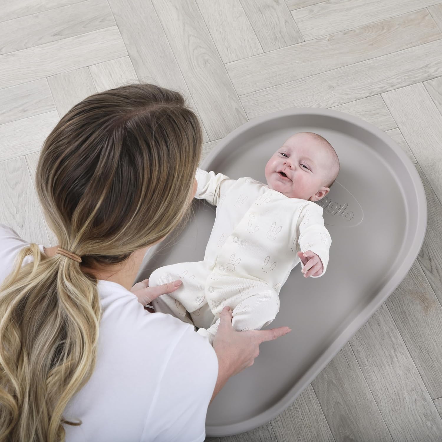 Shnuggle Squishy Changing Mat - Taupe