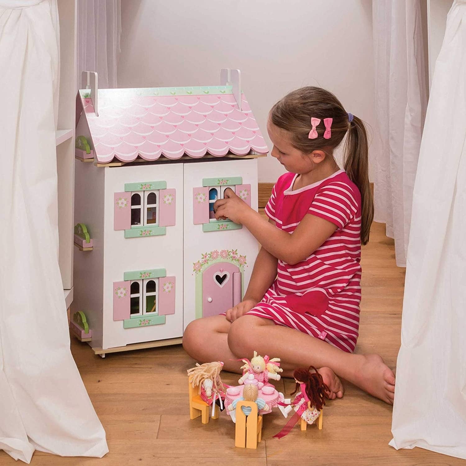 Le Toy Van Sweetheart Cottage Doll House
