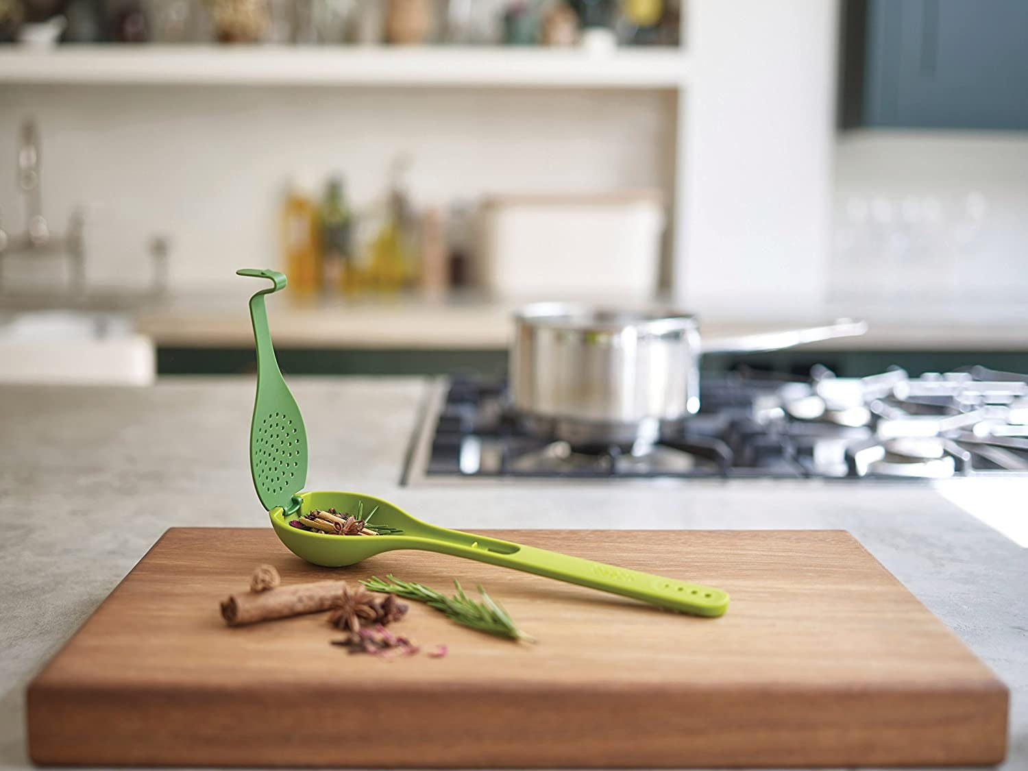 Joseph Joseph Gusto Flavour Infusing Spoon - Green