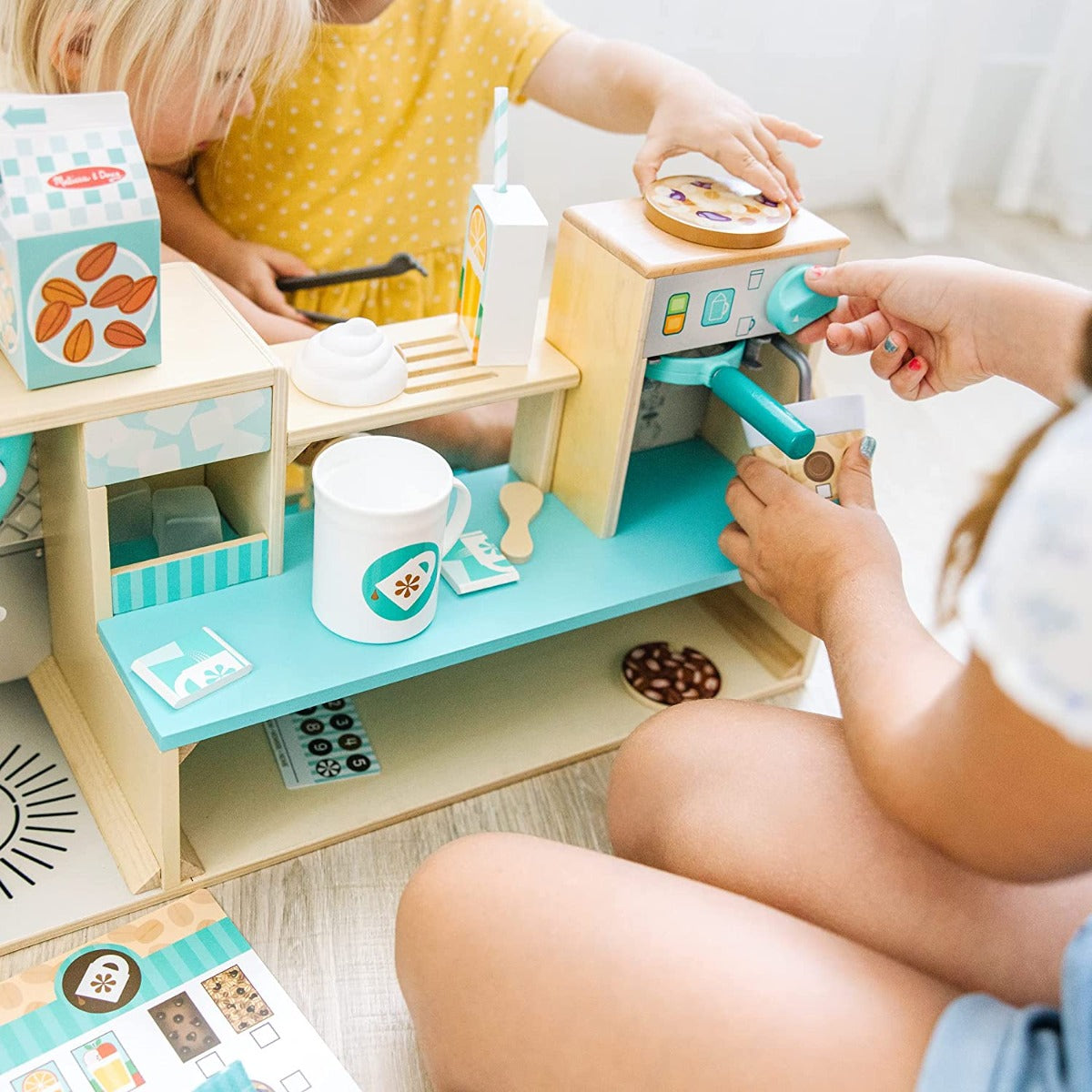 Melissa & Doug Wooden Cafe Barista Coffee Shop Play Set