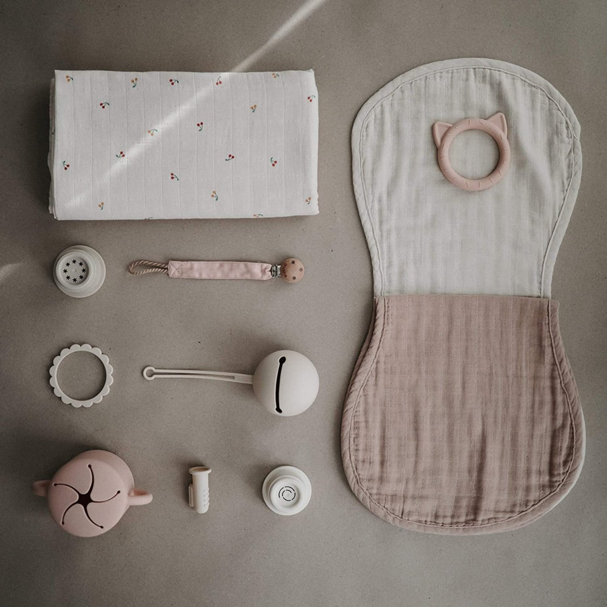 Mushie Muslin Organic Cotton Burp Cloth, 2pk (4 Designs) - Pupsik Singapore
