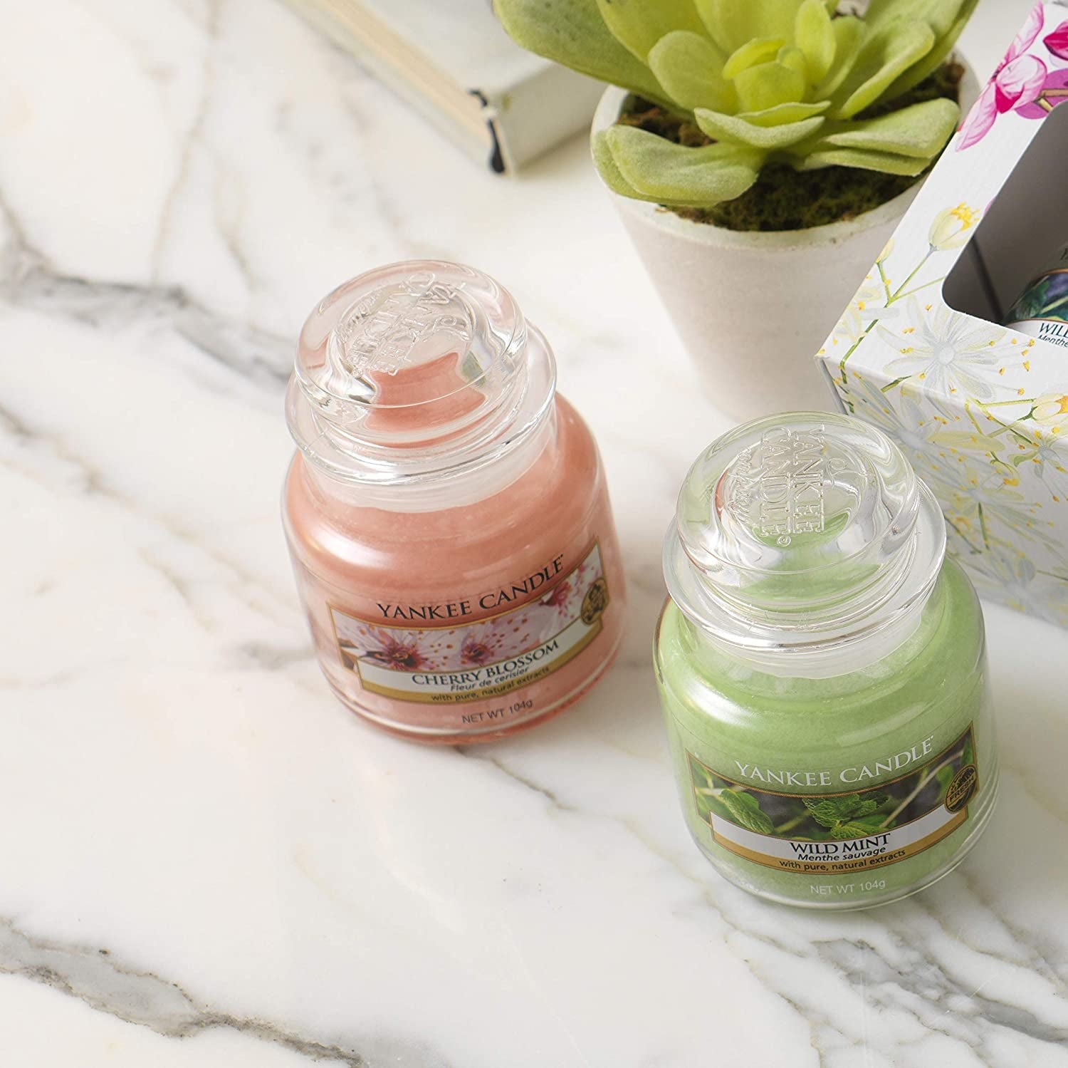 Yankee Candle Small Jar Candle (3.7oz) - Cherry Blossom