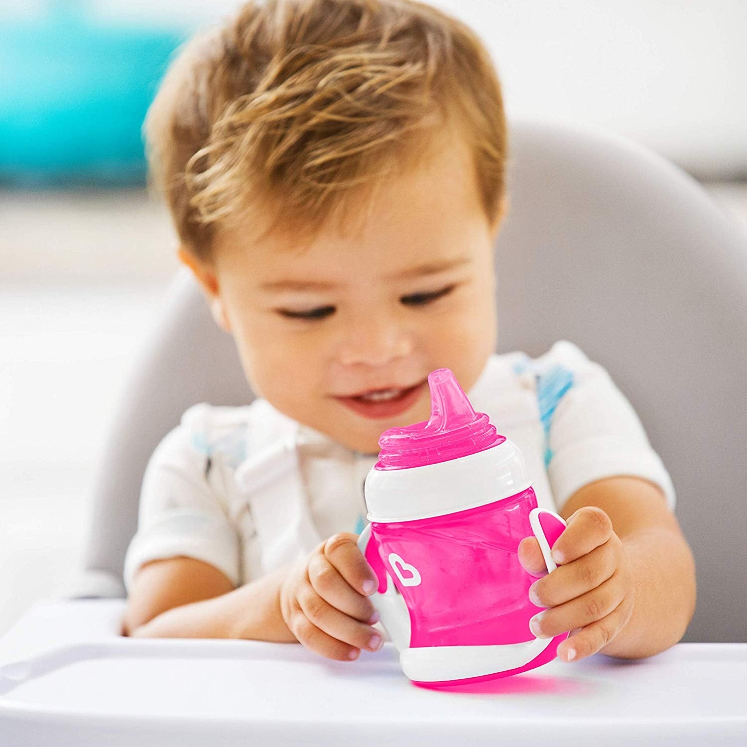 Munchkin Gentle Transition Sippy Cup, 4oz (2 Colours) - Pupsik Singapore